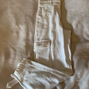 Aritzia Wilfred free modern cargo pant in white